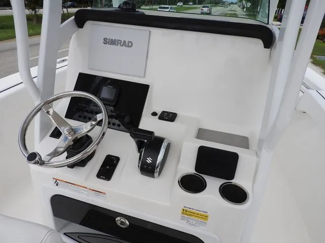 Slide: The Image of Sea Pro 239 Sport 2022 - 8