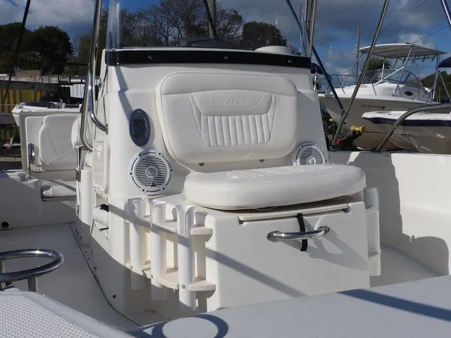Slide: The Image of Boston Whaler 18 Dauntless 2012 - 12