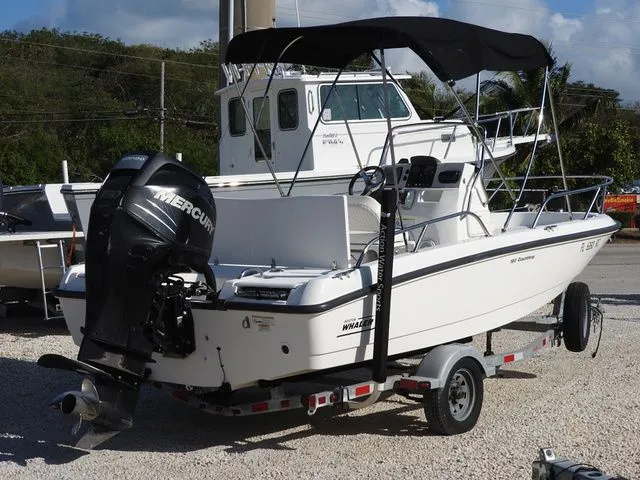 Slide: The Image of Boston Whaler 18 Dauntless 2012 - 7