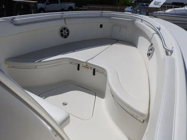 Slide: The Image of Hydra-Sports 2800cc 2005 - 17