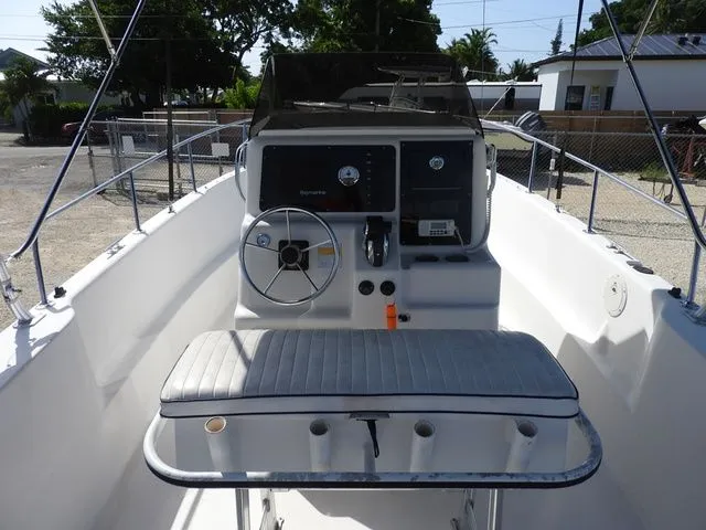 Slide: The Image of Pro-Line 240 Sportsman 1998 - 9