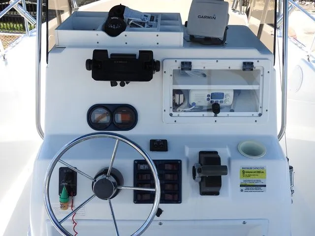 Slide: The Image of Cobia 254 Center Console 2002 - 11