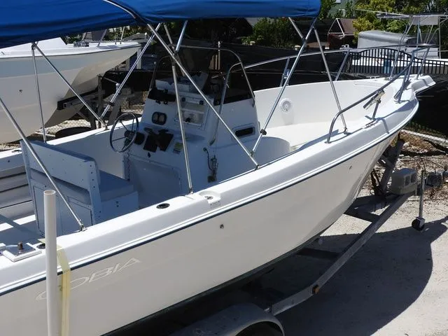 Slide: The Image of Cobia 254 Center Console 2002 - 6