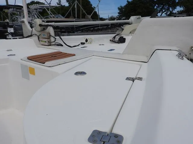 Slide: The Image of NauticStar 180 2009 - 11