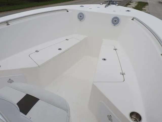 Slide: The Image of Tidewater 230 2013 - 13