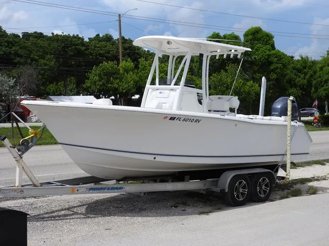 Slide: The Image of Sea Hunt Ultra 225 2015 - 1