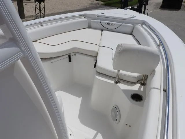 Slide: The Image of Sea Hunt Ultra 225 2015 - 11