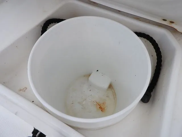 Slide: The Image of Sea Hunt Ultra 225 2015 - 7