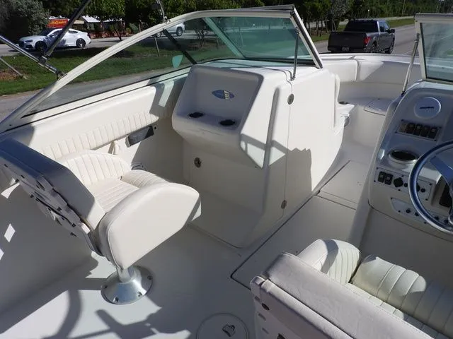 Slide: The Image of Hydra-Sports 2200DC 2008 - 9