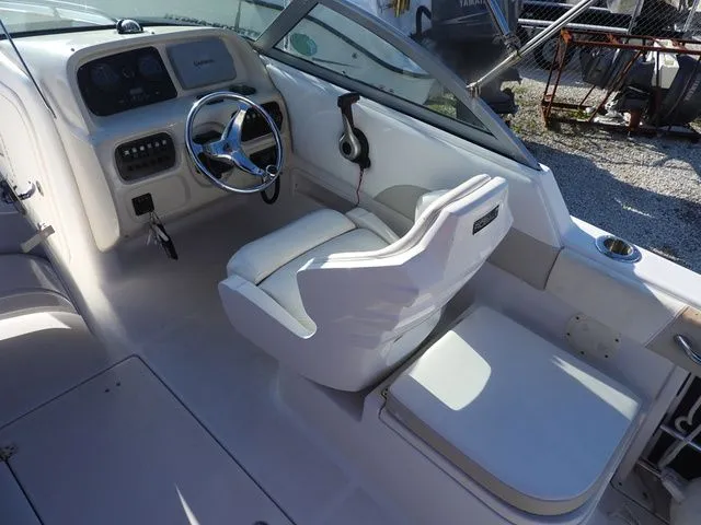 Slide: The Image of Robalo 227DC 2013 - 9