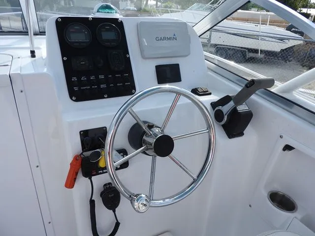 Slide: The Image of Hydra-Sports 206WA 2005 - 10