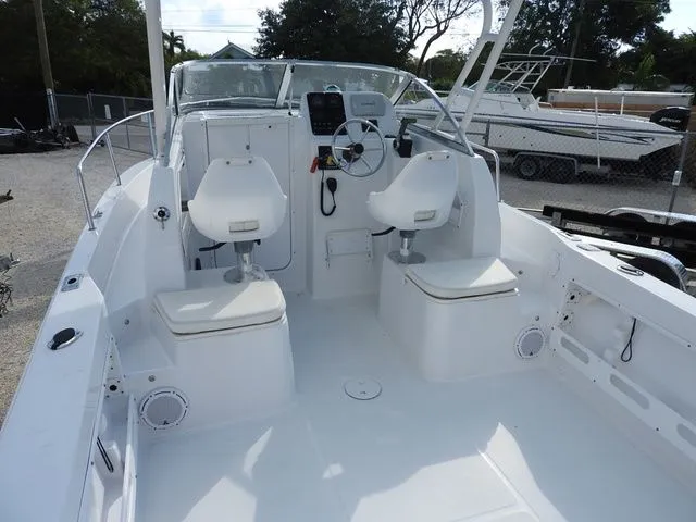 Slide: The Image of Hydra-Sports 206WA 2005 - 5