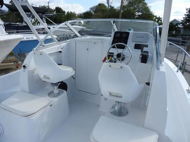 Slide: The Image of Hydra-Sports 206WA 2005 - 6