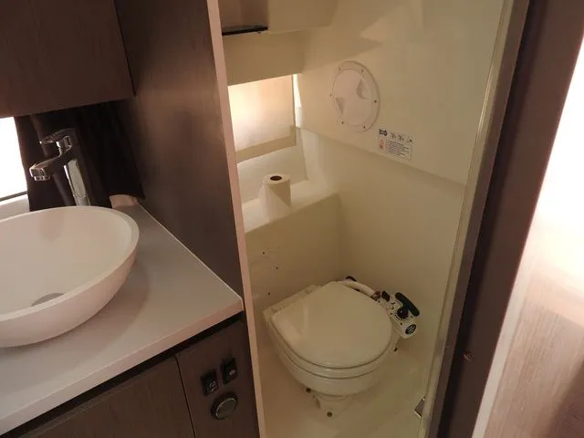 Slide: The Image of Beneteau Flyer 9 SUNdeck 2023 - 20