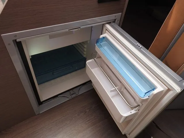 Slide: The Image of Beneteau Flyer 9 SUNdeck 2023 - 24