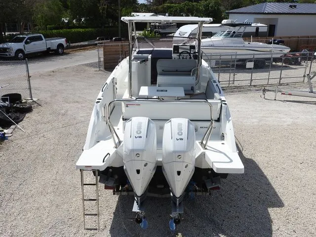 Slide: The Image of Beneteau Flyer 9 SUNdeck 2023 - 3