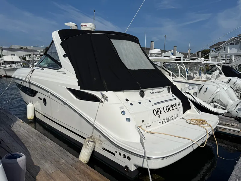 Slide: The Image of Sea Ray Sundancer 350 2015 - 2