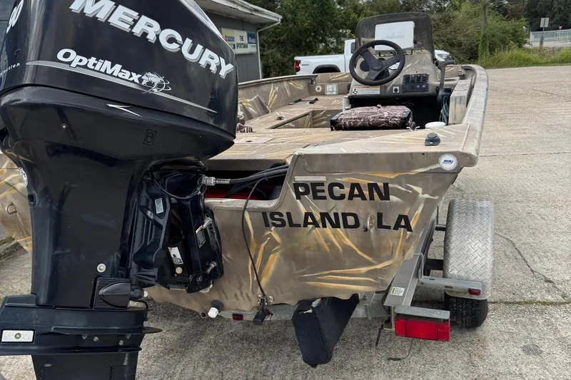 Slide: The Image of 2011 SeaArk XV180 CC boat with Mercury OptiMax engine, Pecan Island, LA. - 12