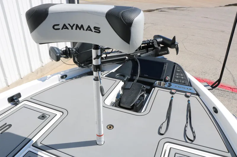 Slide: The Image of 2025 Caymas CX 21 PRO boat deck with seat and control panel. - 20