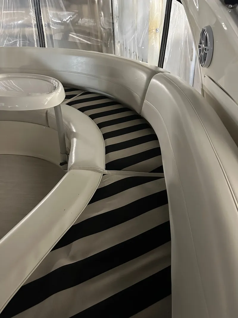 Slide: The Image of Meridian 391 Sedan 2007 - 17