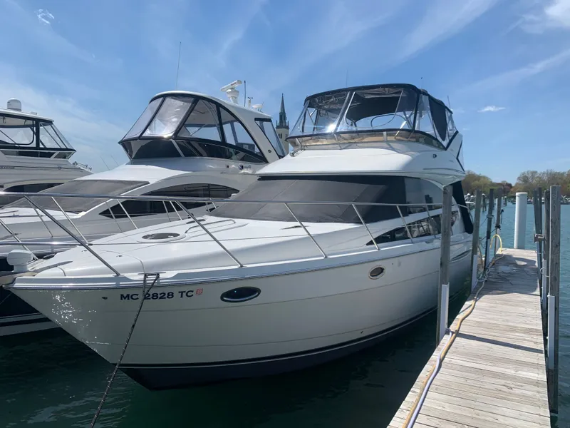 Slide: The Image of Meridian 391 Sedan 2007 - 25