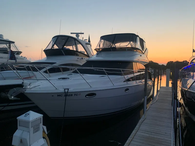 Slide: The Image of Meridian 391 Sedan 2007 - 26