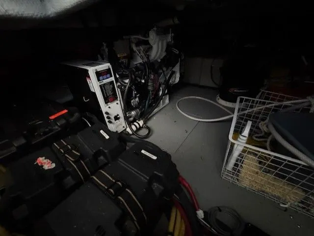 Slide: The Image of Meridian 391 Sedan 2007 - 34