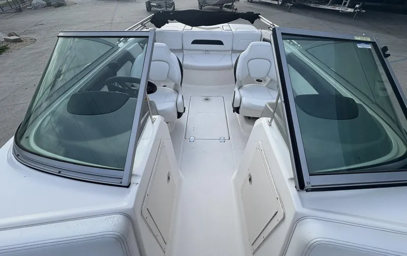 Slide: The Image of Chaparral 19 H2O Sport 2017 - 12