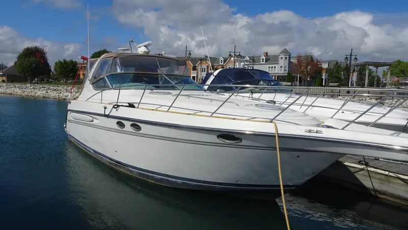 Slide: The Image of Maxum 3700 SCR 1998 - 2