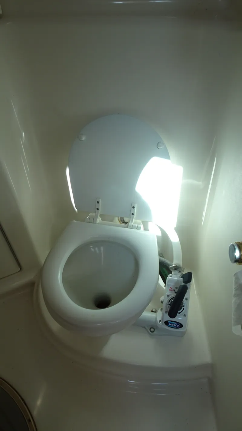 Slide: The Image of Maxum 3700 SCR 1998 - 33