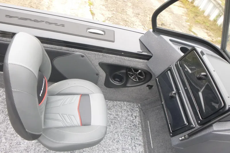 Slide: The Image of 2026 Tracker Targa V-19 Combo boat interior with Minn Kota trolling motor. - 9