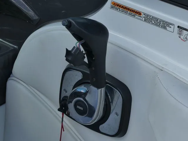 Slide: The Image of Monterey 264FS 2016 - 15