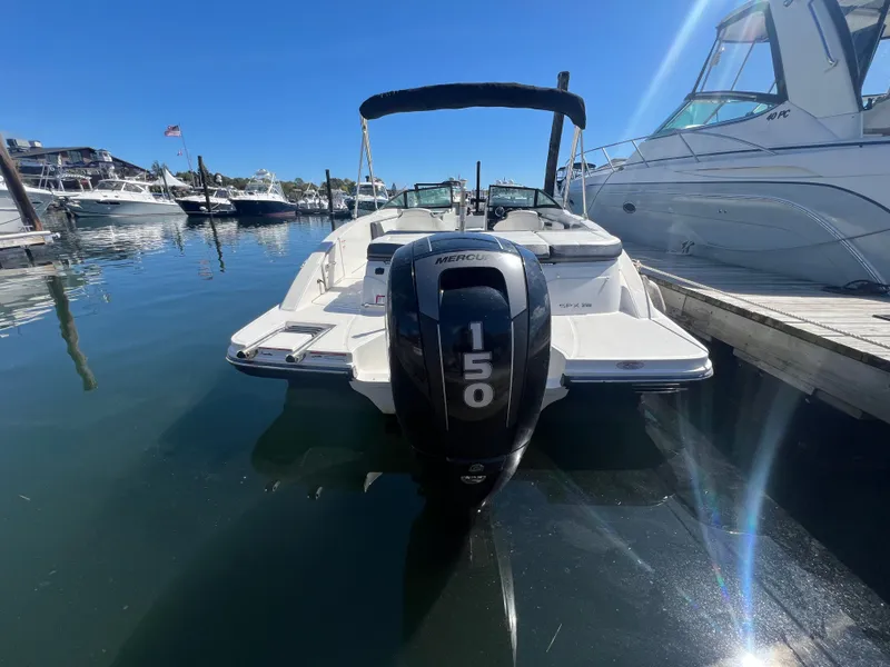 Slide: The Image of Sea Ray SPX 210 Outboard 2018 - 2