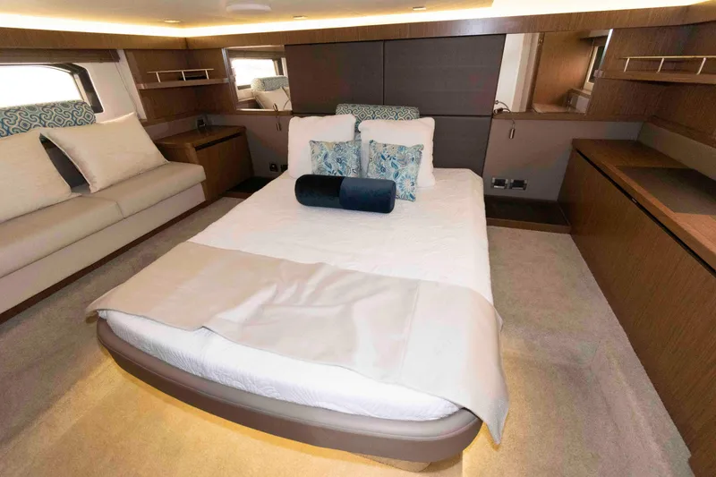 Slide: The Image of Luxurious bedroom interior of 2017 Sea Ray Sundancer 460 yacht with elegant furnishings. - 34