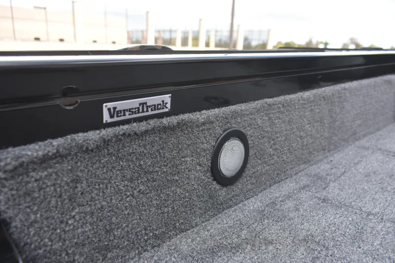 Slide: The Image of 2026 Tracker Targa V-19 WT boat with VersaTrack system, interior detail. - 93