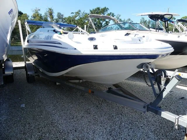 Slide: The Image of Hurricane SUNDECK SPORT SS 188 OB 2012 - 3