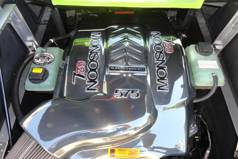 Slide: The Image of Supercharged Monsoon 6.2L engine in 2018 Malibu Wakesetter 24 MXZ boat. - 28