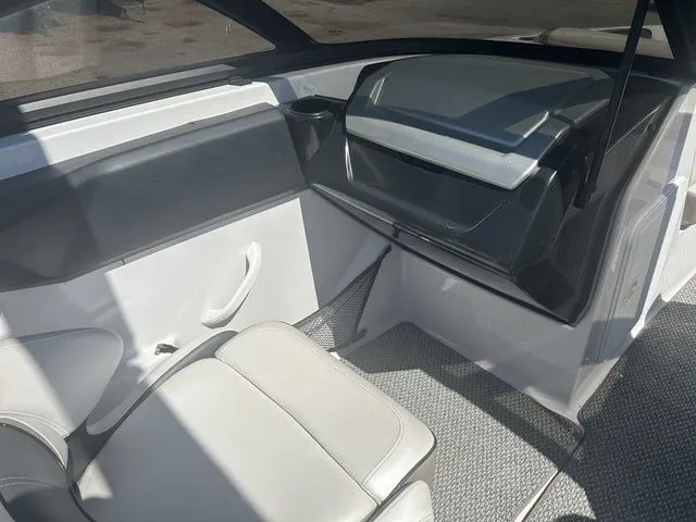 Slide: The Image of Scarab 195 H.O. Impulse 2015 - 10