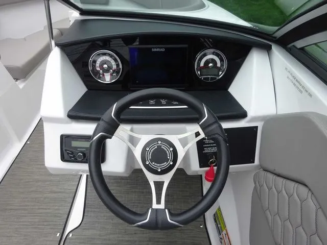 Slide: The Image of Four Winns H1 2023 - 14