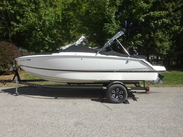 Slide: The Image of Four Winns H1 2023 - 26