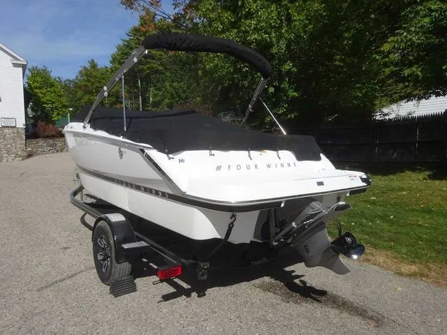 Slide: The Image of Four Winns H1 2023 - 28