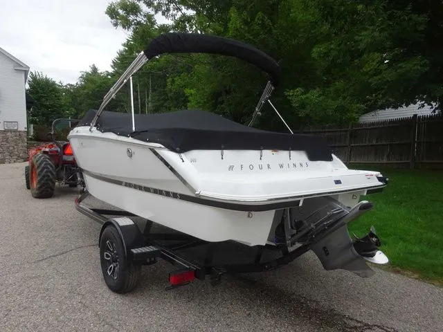 Slide: The Image of Four Winns H1 2023 - 3