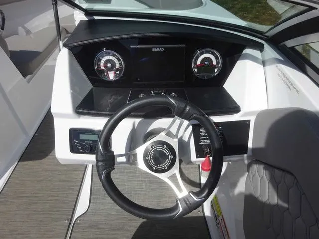 Slide: The Image of Four Winns H1 2023 - 40