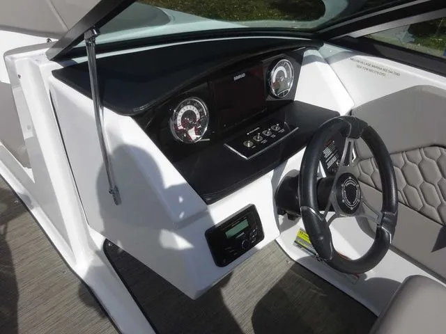 Slide: The Image of Four Winns H1 2023 - 41