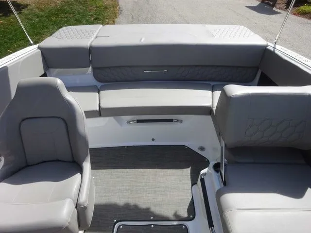 Slide: The Image of Four Winns H1 2023 - 45