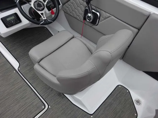 Slide: The Image of Four Winns H1 2023 - 7