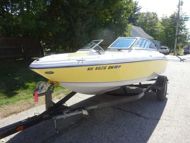 Slide: The Image of Four Winns H180 2009 - 24