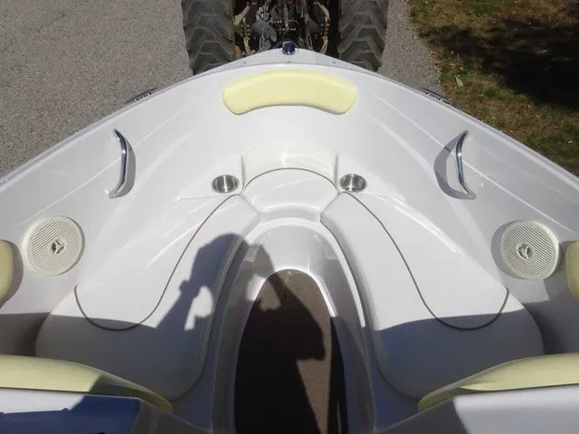 Slide: The Image of Four Winns H180 2009 - 36