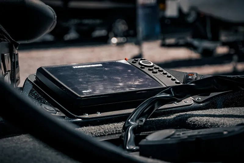 Slide: The Image of 2024 Skeeter ZX200 boat dashboard with advanced navigation system. - 33