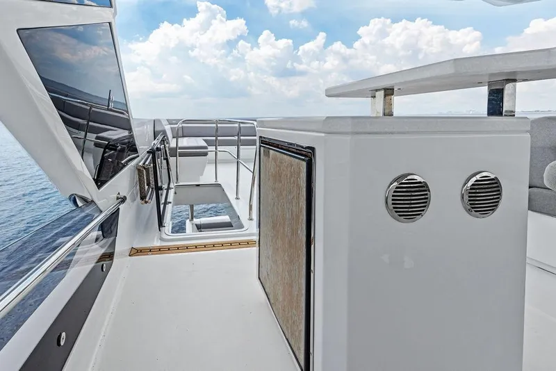 Slide: The Image of Galeon 640 Fly 2022 yacht deck with modern design and ocean view. - 41